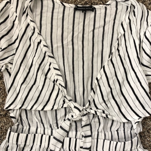 Kendall and Kylie by Pacsun Striped Romper - Picture 2 of 4